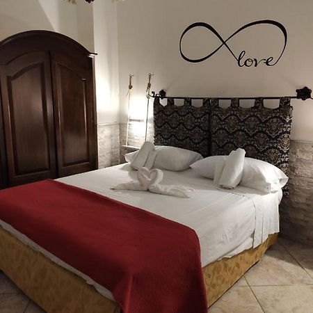 Casa Vacanza Villa Teresa Dix Torre Lapillo Eksteriør bilde