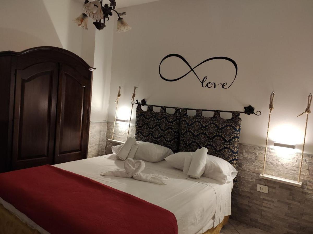 Casa Vacanza Villa Teresa Dix Torre Lapillo Eksteriør bilde