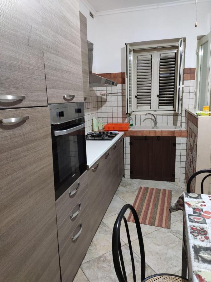 Casa Vacanza Villa Teresa Dix Torre Lapillo Eksteriør bilde