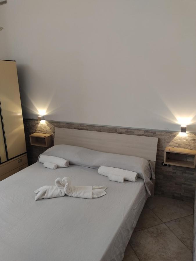 Casa Vacanza Villa Teresa Dix Torre Lapillo Eksteriør bilde